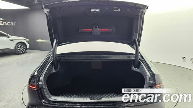 Hyundai Grandeur гибрид (GN7) Calligraphy, 2023 20