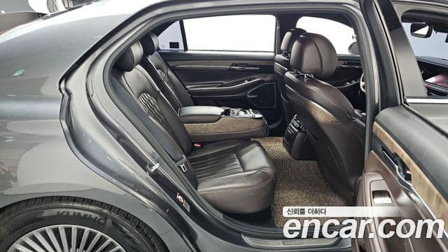 Genesis G90 Luxury, 2019 12