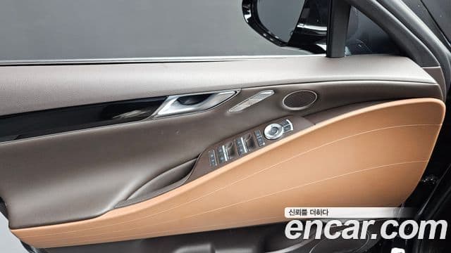 Genesis G80 (RG3) бензин 2.5 турбо AWD, 2021 18