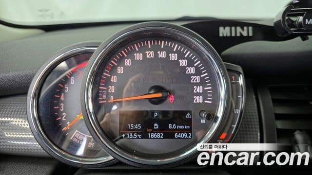 Mini Cooper 3세대, 2019 8