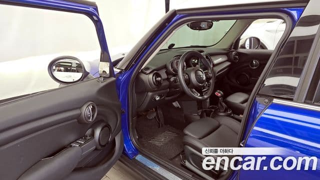 Mini Cooper 3세대, 2019 10