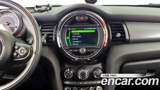 Mini Cooper 3세대, 2019 14