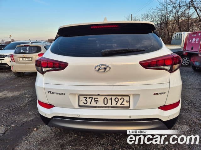 Hyundai All New Tucson Modern, 2017 4