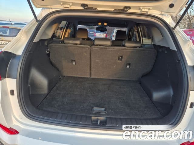 Hyundai All New Tucson Modern, 2017 8