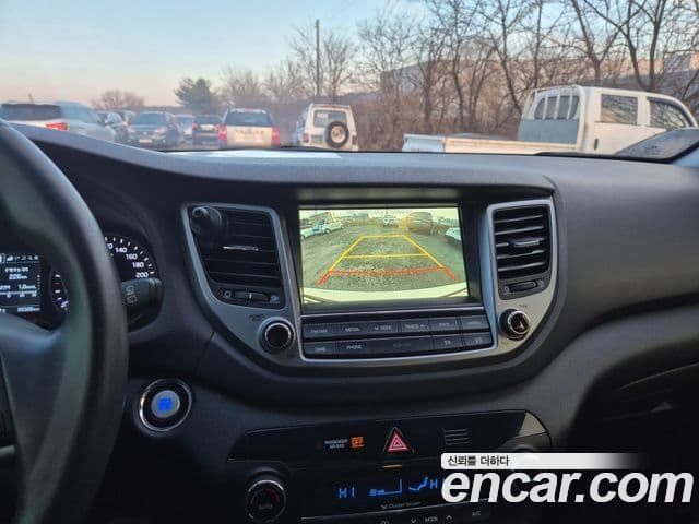 Hyundai All New Tucson Modern, 2017 14