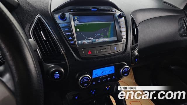 Hyundai New Tucson ix Smart Special, 2015 17