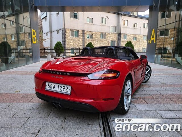 Porsche 718 Boxster, 2017 3