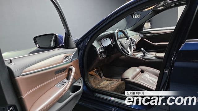 BMW 5시리즈 (G30) 530i M Sport Plus, 2018 10