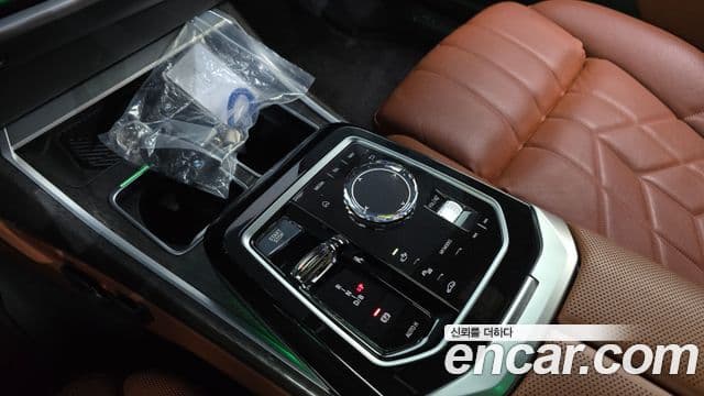 BMW i7 (G70) xDrive 60 M Sport, 2023 9