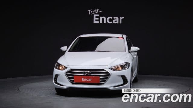 Hyundai Avante AD 1.6 GDI Value Plus, 2018 3