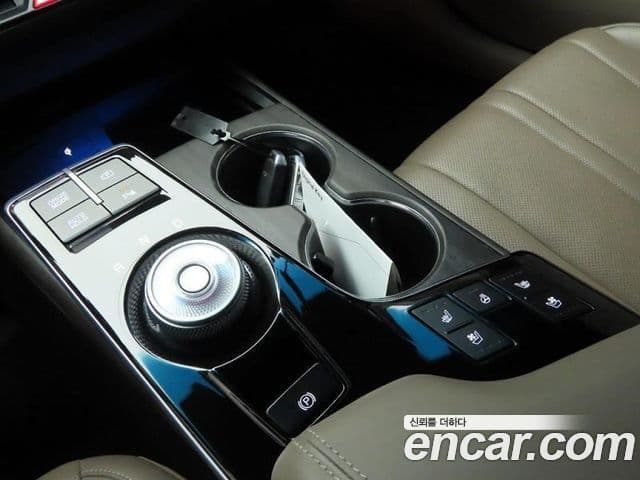 Kia K8 гибрид Noblesse, 2023 10