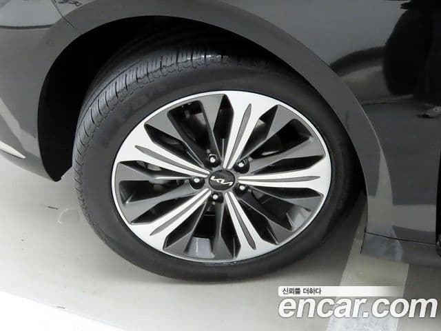 Kia K8 гибрид Noblesse, 2023 19