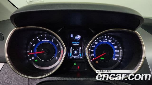 Hyundai Avante MD Premium, 2013 8