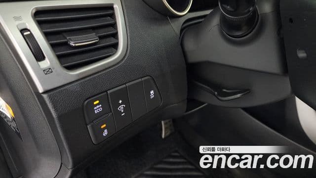 Hyundai Avante MD Premium, 2013 16