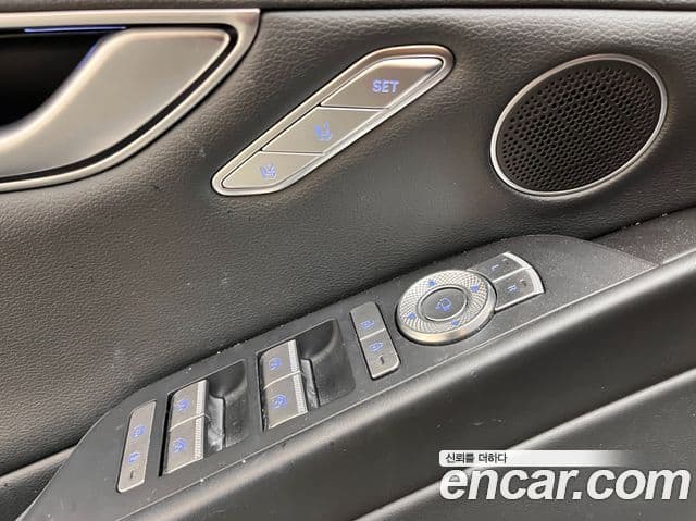 Genesis G80 (RG3) бензин 2.5 турбо 2WD, 2022 12