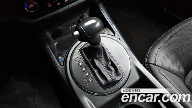 Kia Sportage R топовая версия, 2013 9