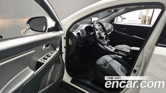 Kia Sportage R топовая версия, 2013 10