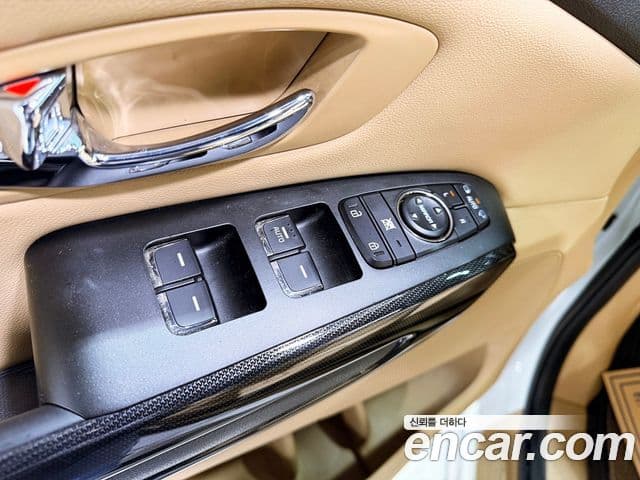 Kia All New Carnival Prestige, 2016 8