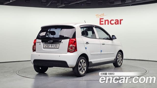 Kia 뉴모닝 люксовая версия Black Premium, 2010 2