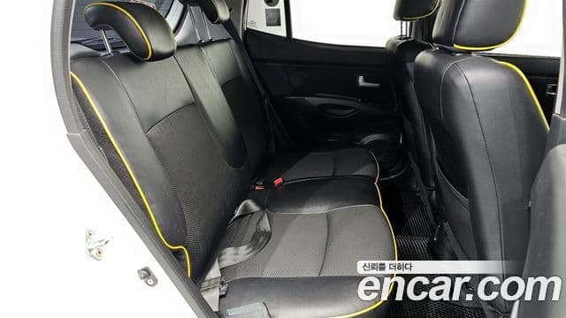 Kia 뉴모닝 люксовая версия Black Premium, 2010 12