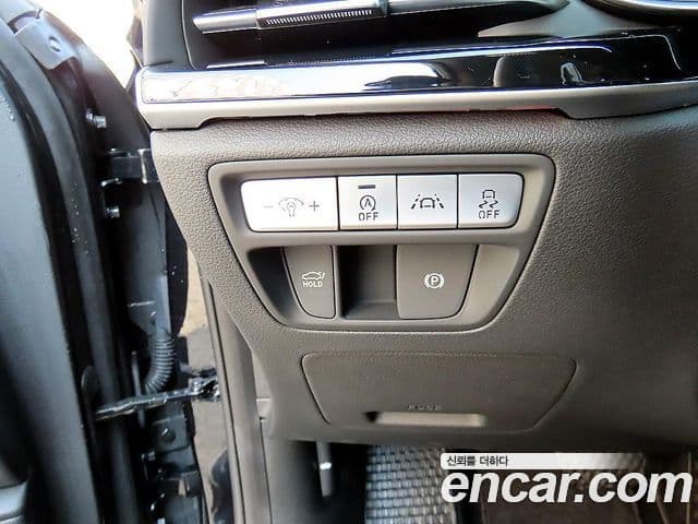 Genesis G80 (RG3) бензин 2.5 турбо AWD, 2021 12