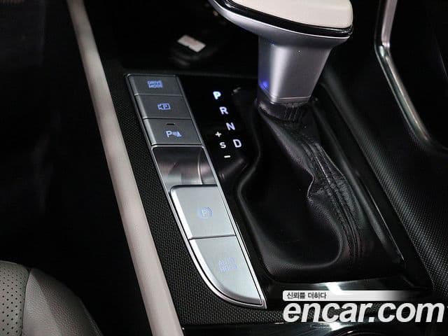 Hyundai Avante (CN7) Inspiration, 2022 19