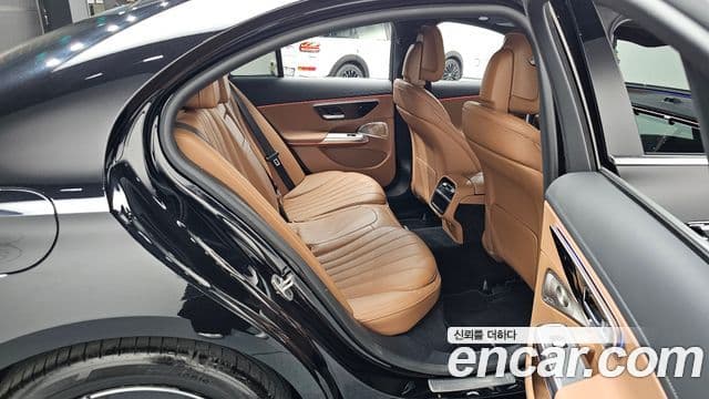 Mercedes-Benz E-класс W214 AMG Line, 2024 12