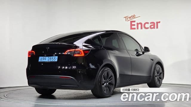Tesla модель Y, 2024 2