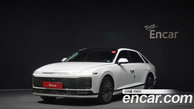 Hyundai Grandeur гибрид (GN7) Calligraphy, 2024 1