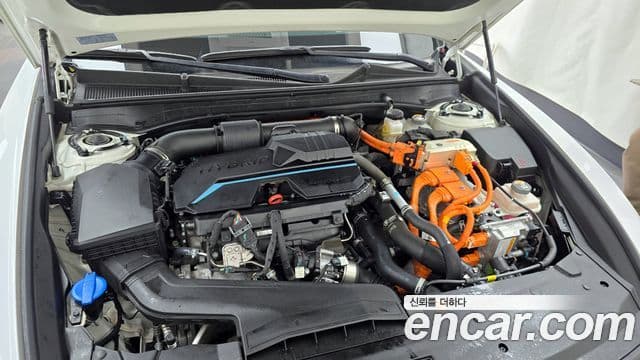 Hyundai Grandeur гибрид (GN7) Calligraphy, 2024 6