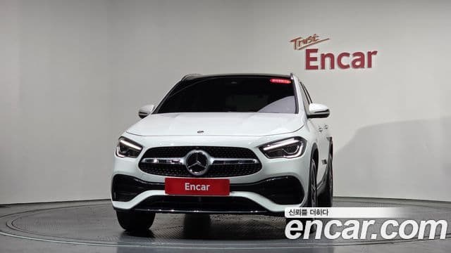 Mercedes-Benz GLA-класс H247 GLA250 4MATIC, 2020 3