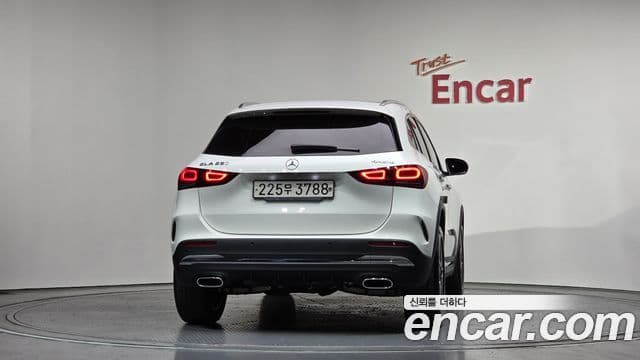 Mercedes-Benz GLA-класс H247 GLA250 4MATIC, 2020 4