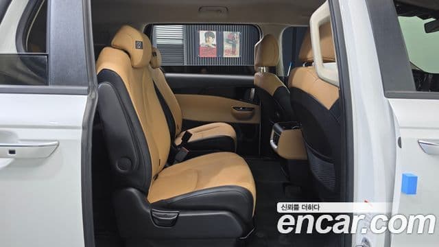 Kia Carnival 4세대 Prestige, 2022 12
