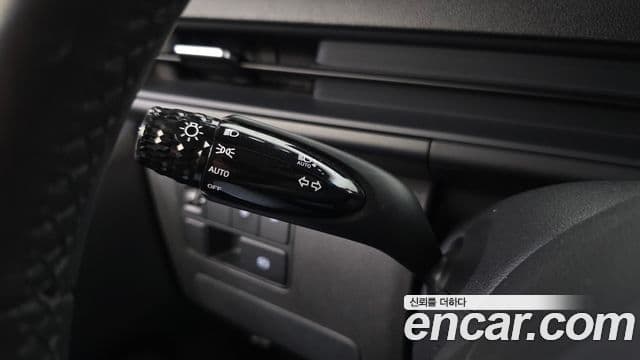 Hyundai Staria Modern, 2023 16