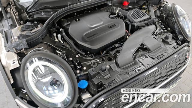 Mini Cooper SD 클럽맨 2세대, 2022 6