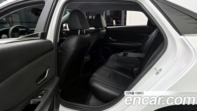 Hyundai Avante (CN7) Inspiration, 2021 13