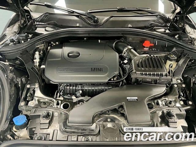 Mini Cooper 클럽맨 2세대, 2024 6