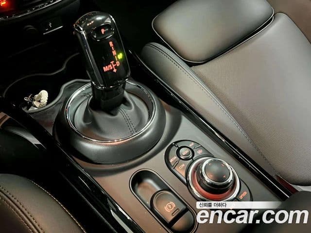 Mini Cooper 클럽맨 2세대, 2024 9