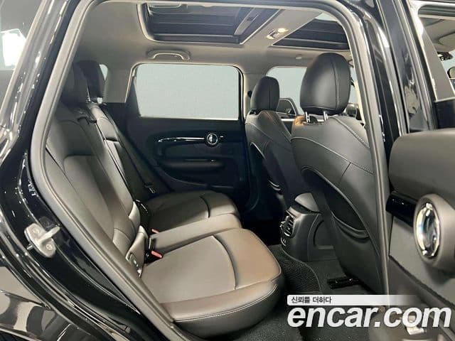 Mini Cooper 클럽맨 2세대, 2024 13