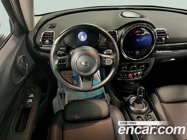 Mini Cooper 클럽맨 2세대, 2024 14