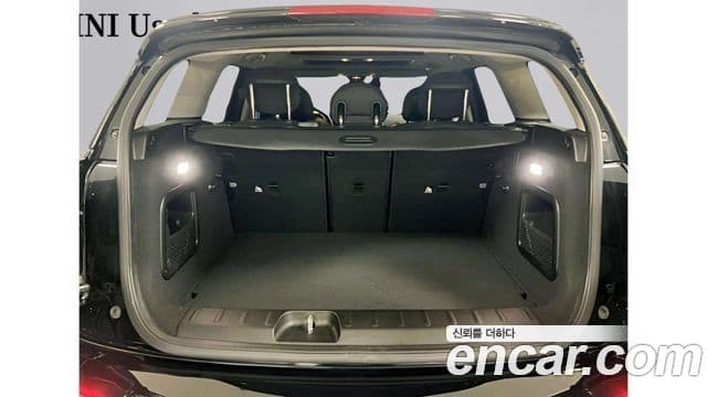 Mini Cooper 클럽맨 2세대, 2024 15