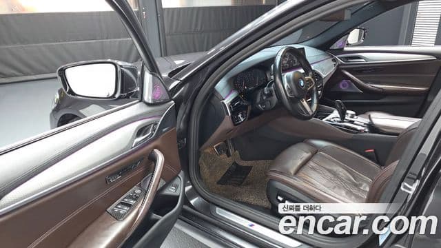 BMW 5시리즈 (G30) 520d M Sport Plus, 2019 10
