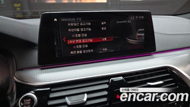 BMW 5시리즈 (G30) 520d M Sport Plus, 2019 16