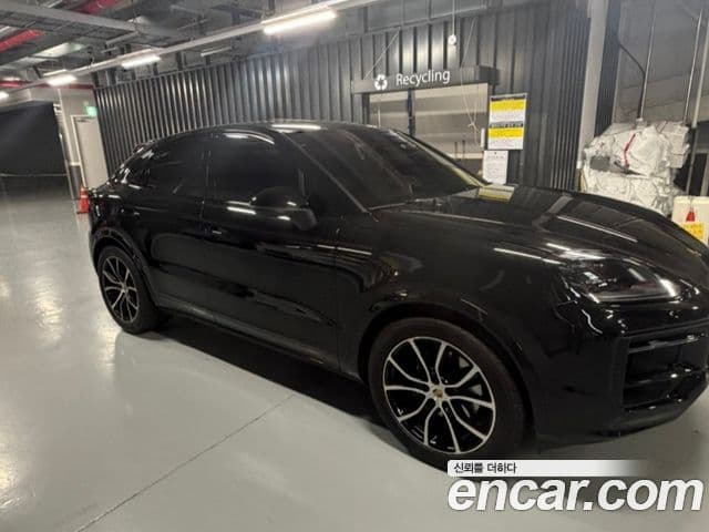 Porsche Cayenne (PO536) 3.0 купе, 2025 3