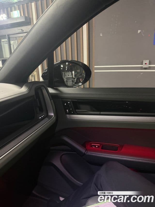 Porsche Cayenne (PO536) 3.0 купе, 2025 14