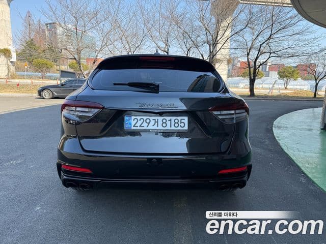 Maserati Levante 3.0 дизель AWD GranLusso, 2020 все фото