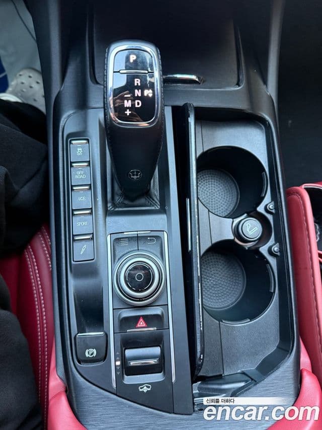 Maserati Levante 3.0 дизель AWD GranLusso, 2020 9