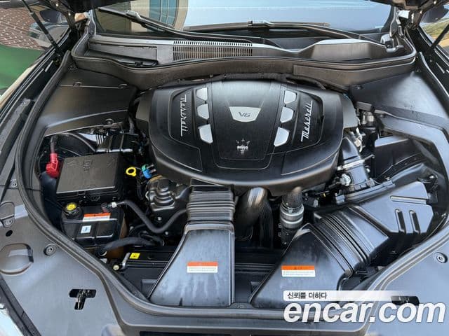 Maserati Levante 3.0 дизель AWD GranLusso, 2020 14