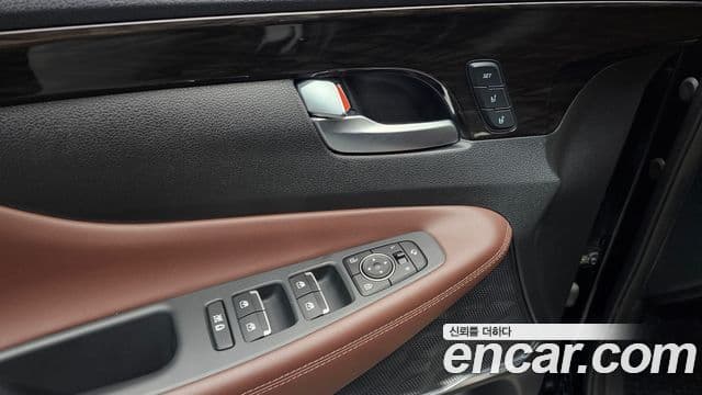 Hyundai Santa Fe TM Inspiration, 2019 16