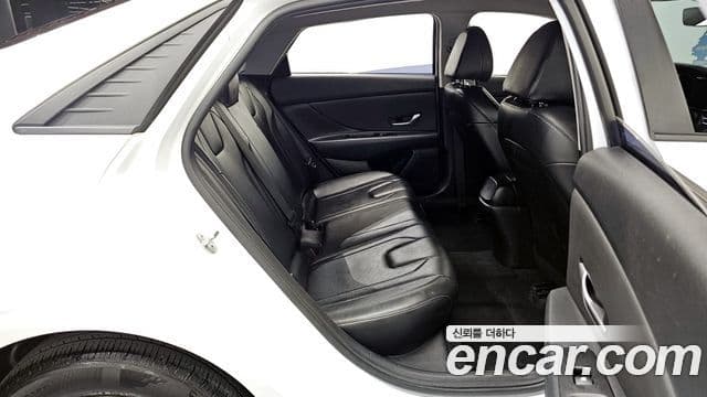 Hyundai Avante (CN7) Modern, 2021 12